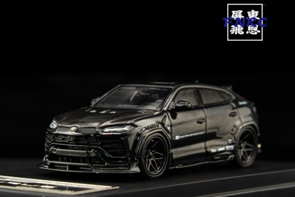Flame Model 1/64 藍寶堅尼 URUS 亮光黑