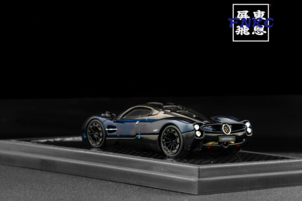 LCD Pagani Utopia 藍黑碳