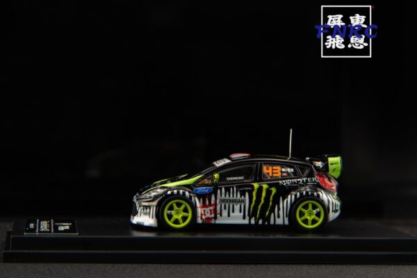 DCM 1/64 Ford Fiesta ST 魔爪塗裝