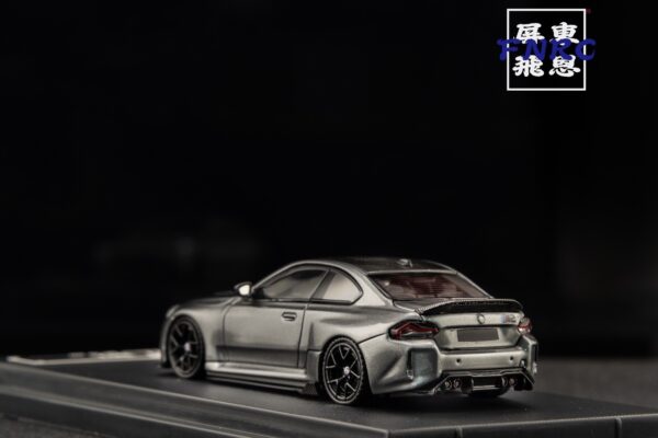 SW 1/64 BMW G87 M2 ADRO 套件 低尾翼鈦灰塗裝