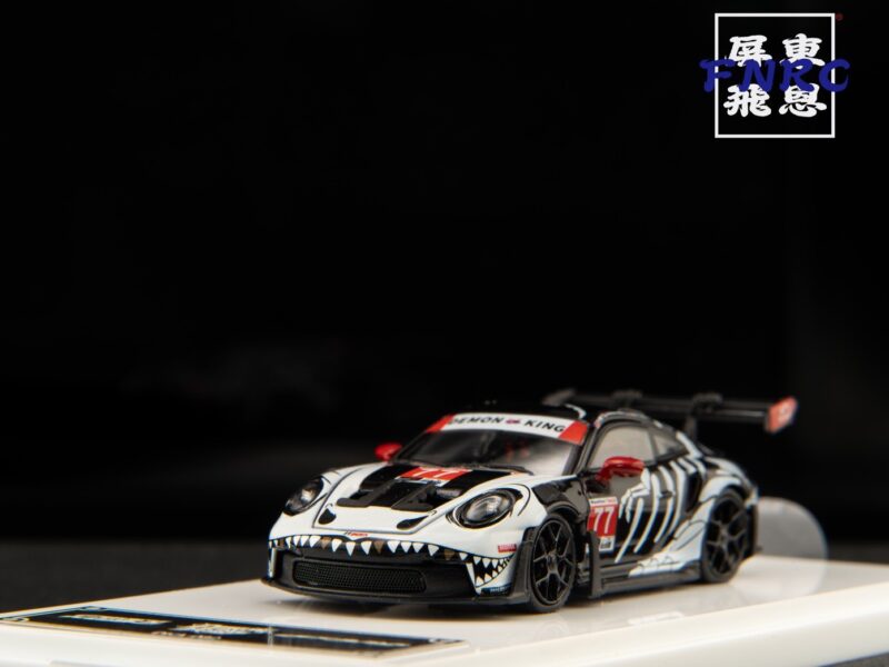 Demon King 1/64 獨家模具 保時捷 GT3 RS 化骨龍塗裝 前機蓋 門可開 Demon King 1/64 獨家模具 保時捷 GT3 RS 化骨龍塗裝 前機蓋 門可開