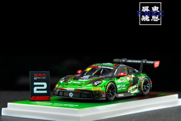 AR 1/64 保時捷 911 GT3 R EVO 巴龍 彩繪 賽車版