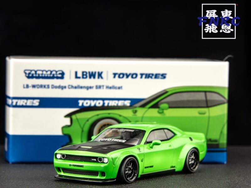 Tarmac Works 1/64 Dodge LBWK 地獄貓 綠色