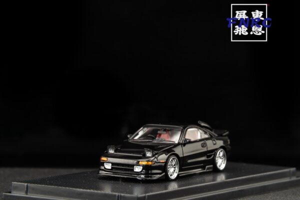 MT 1/64 Toyota Hong Kong Limited Edition 黑色 可跳燈機構