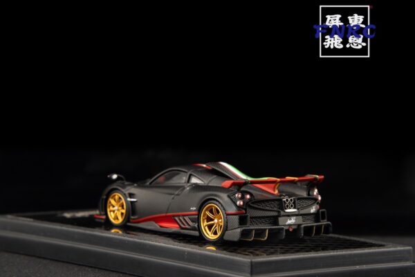 LCD 1/64 帕加尼 imola 義大利國旗 全碳纖