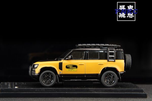 AR 1/64 陸虎 Defender 110 2022 致敬款 附多配件
