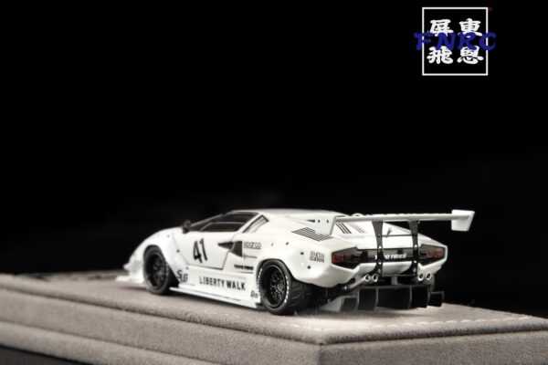 《車友代標》 TOPART 1/64 藍寶堅尼 LBWK  COUNTACH 亮光白 合金全可開