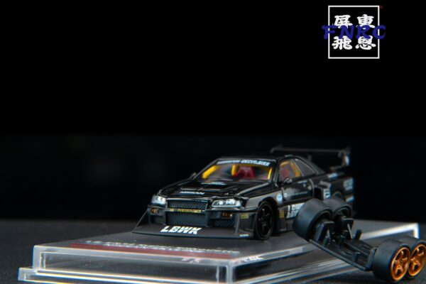 《車友代標》 CM 1/64 Nissan LBWK ER34 黑色 附一組框