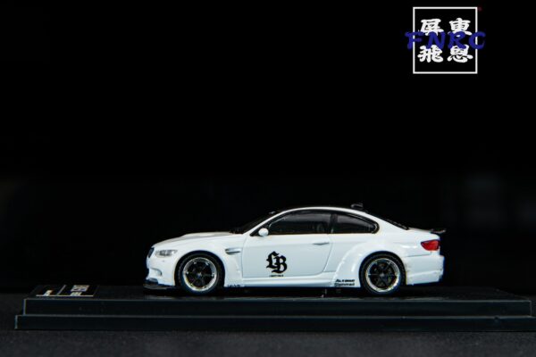 《車友代標》 Fine model 1/64 BMW LBWK E92 M3 白色