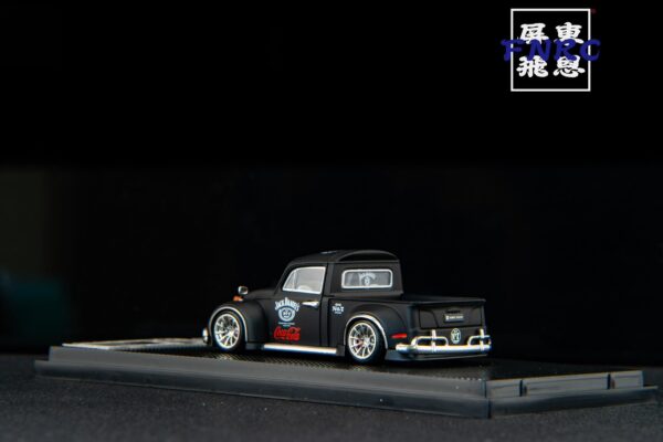 《車友代標》 Liberty 1/64 金龜皮卡 伏特加塗裝 附配件