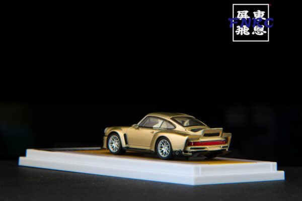《車友代標》 FY 1/64 保時捷 Singer 911 DLS Turbo Road 香檳金